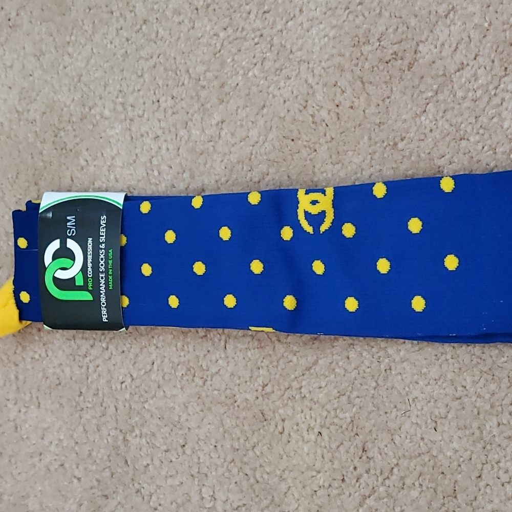 Pro Compression Blue with Yellow Dots S/M socks